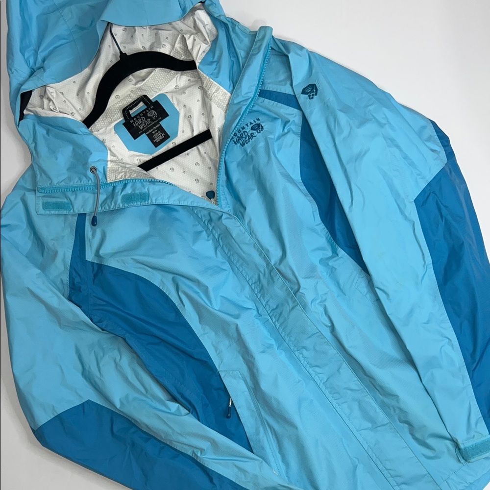 Women’s Mountain Hardwear Waterproof Windbreaker size M